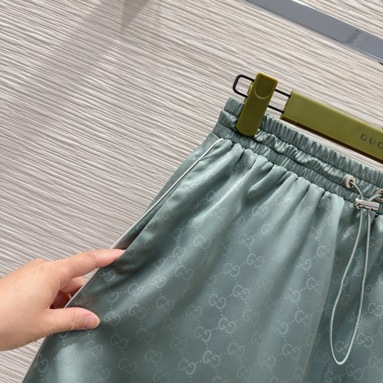 GG Short sleeve + short skirt suit 1825052216