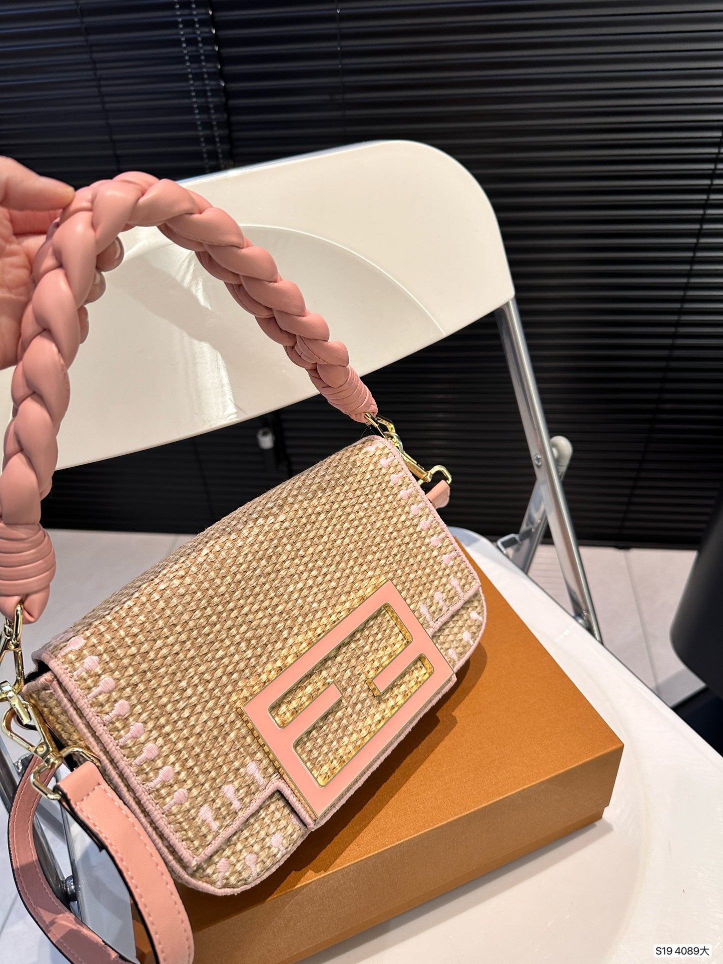 FD summer fashion woven clutch 0724041116
