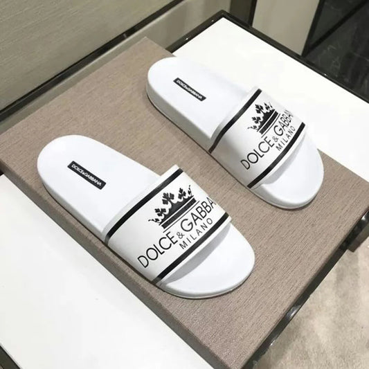 New fashion and casual men's sandals and slippers 1024042618
