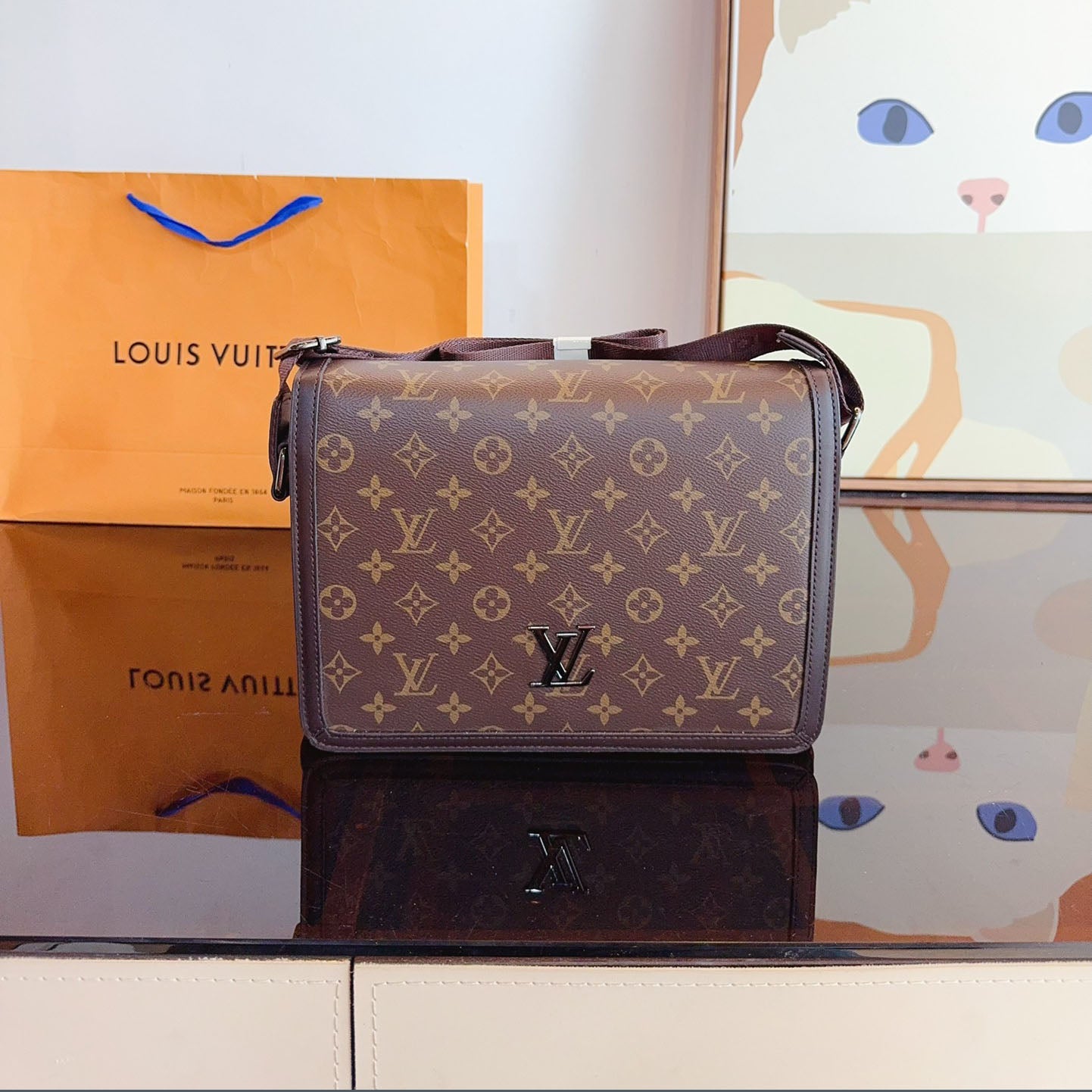 L 24 Limited Edition New MESSENGER Men's Bag XC24092701