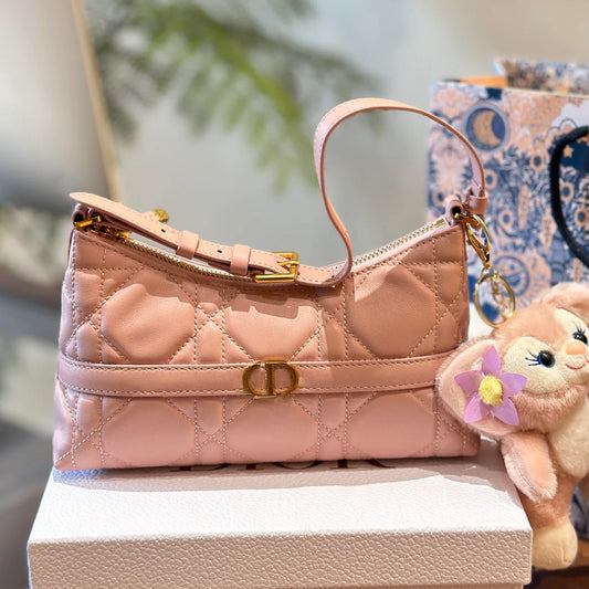 New Fashion Versatile Shoulder Bag 1024101201