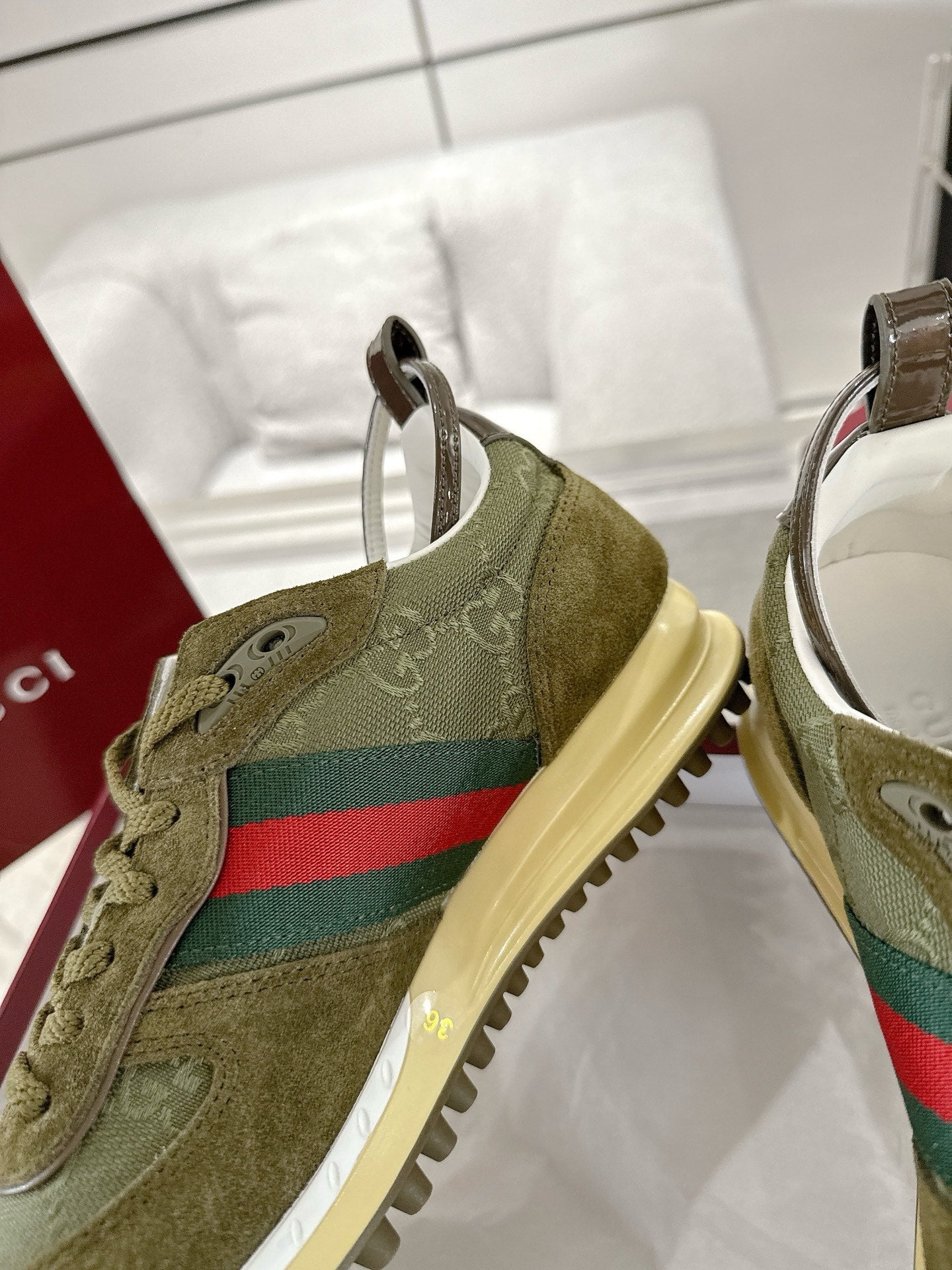 GG Re-Motion sneaker 1025062301