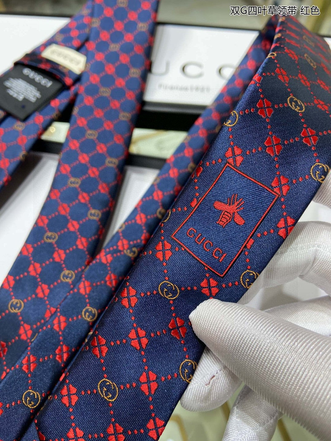 GG four-leaf clover tie 1824060504