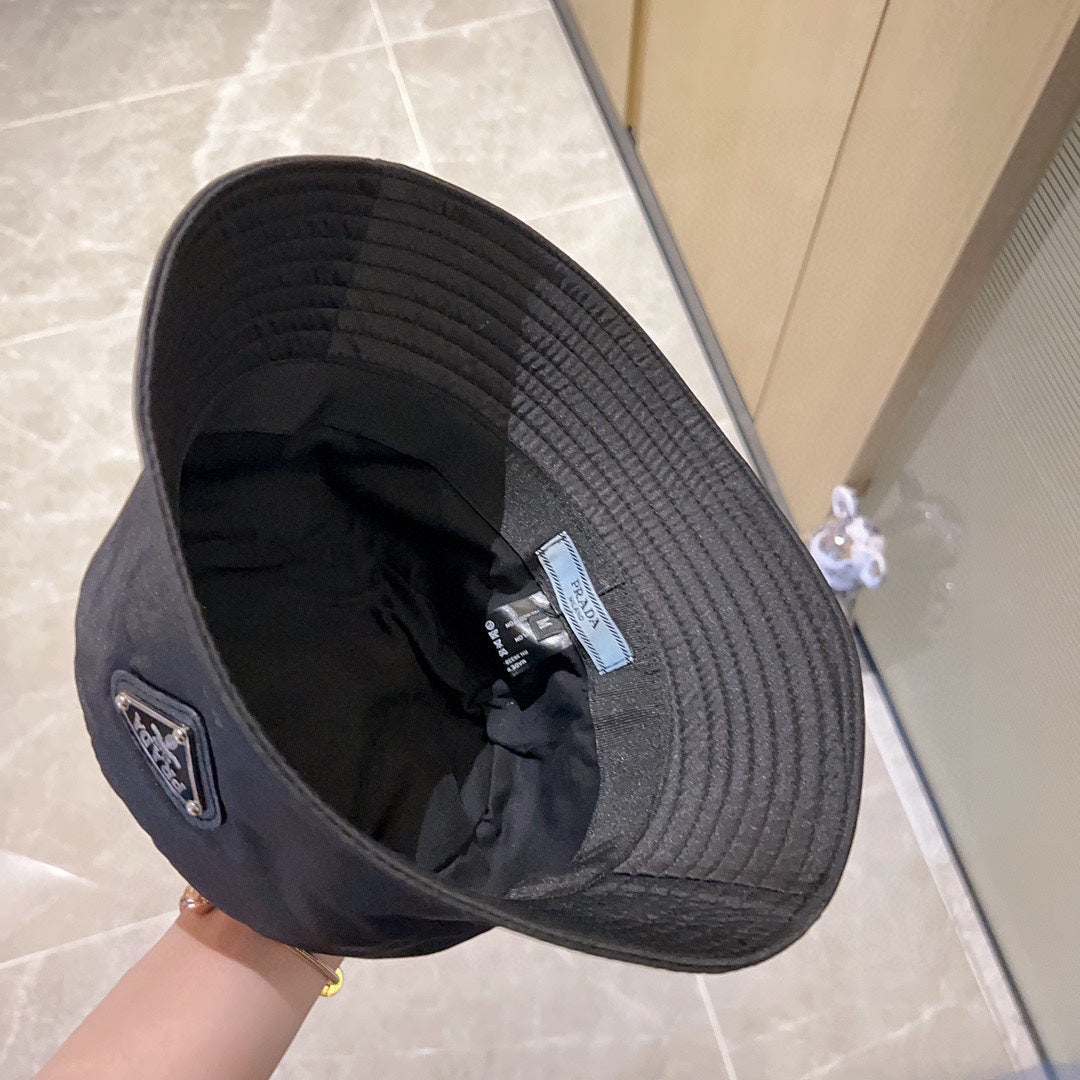 P bucket hat XC1823092706