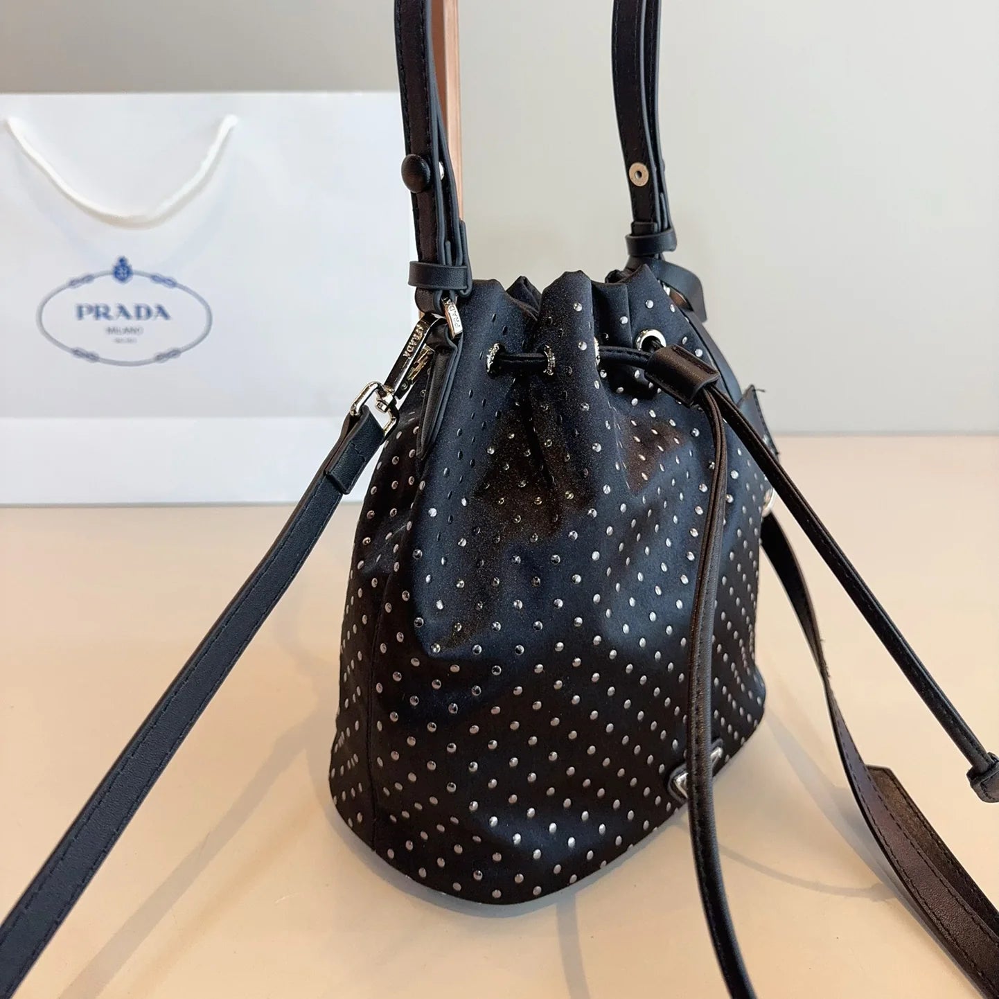 New fashion bucket shoulder bag 1025021003