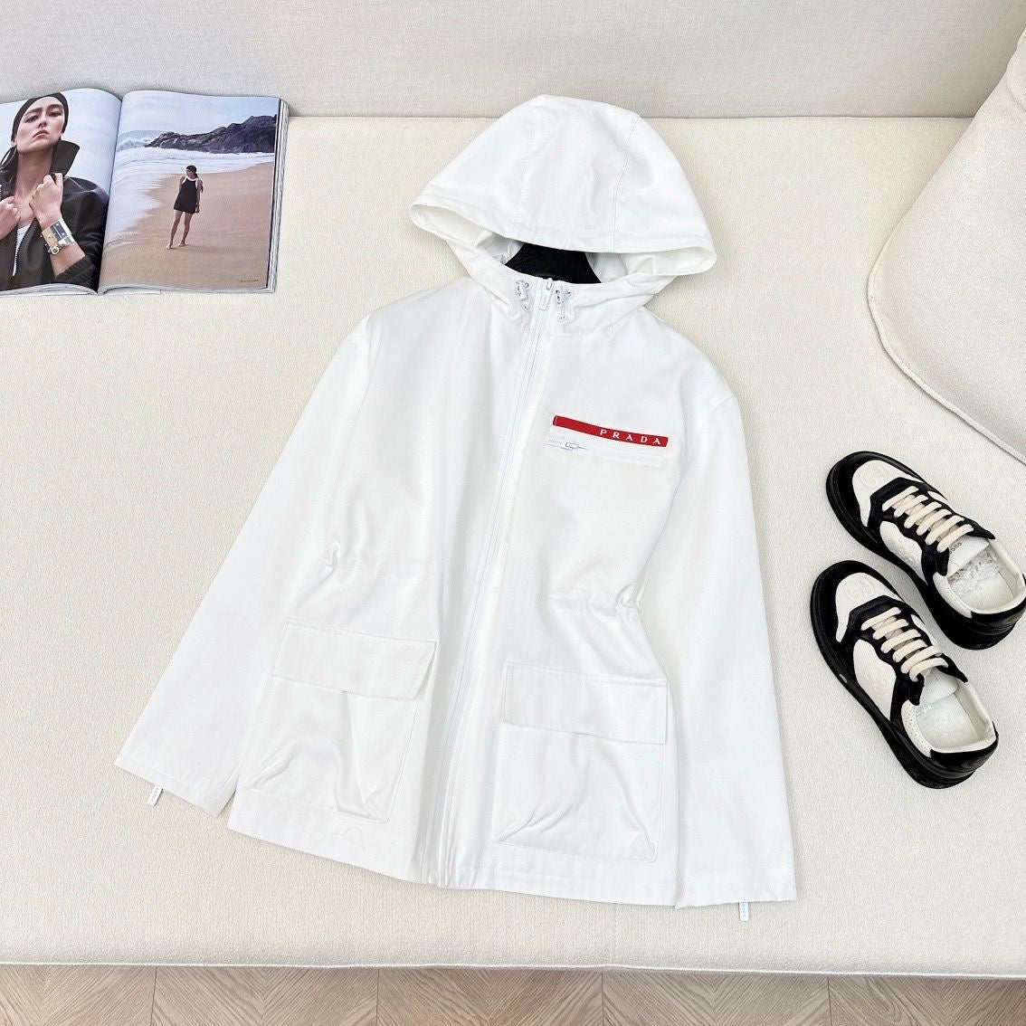 PR Hooded Windbreaker Jacket 1824091018