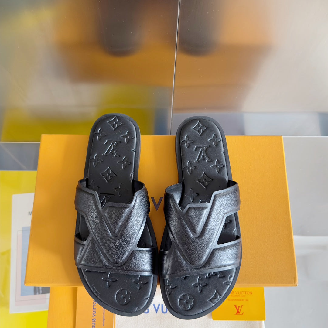 LV OASIS Slippers 1824100907