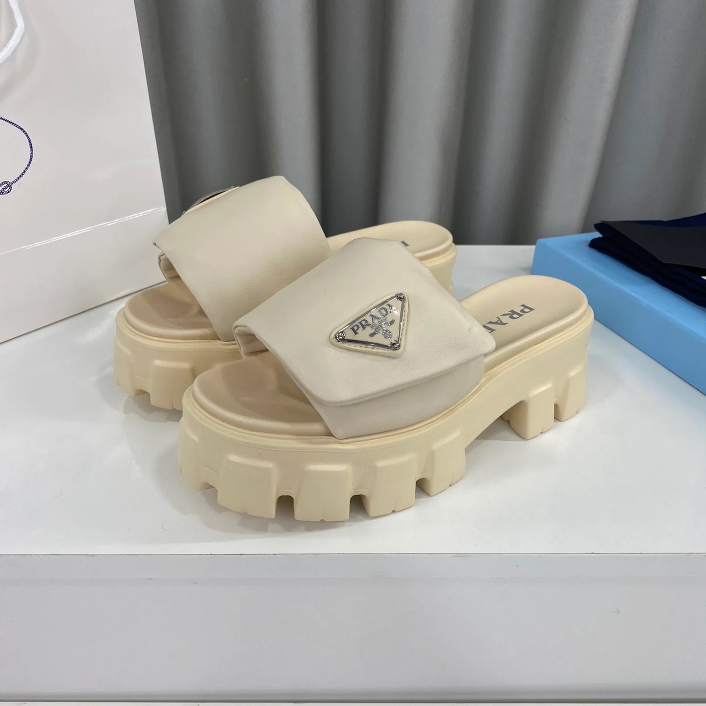 New muffin thick bottom sandals 1025051509