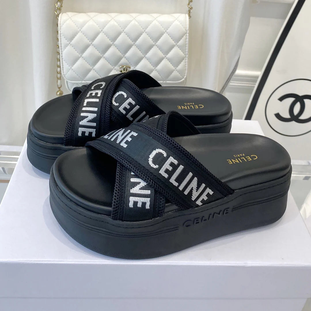 Fashion and versatile thick-soled sandals 1024041502