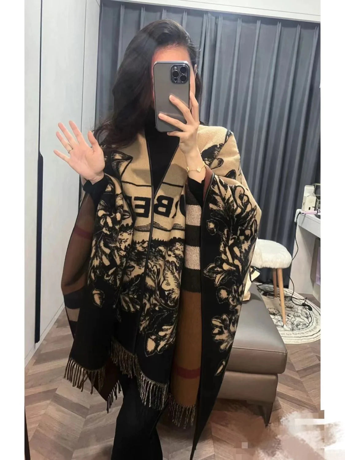 War Horse Knight Cashmere Versatile Scarf 0823122502