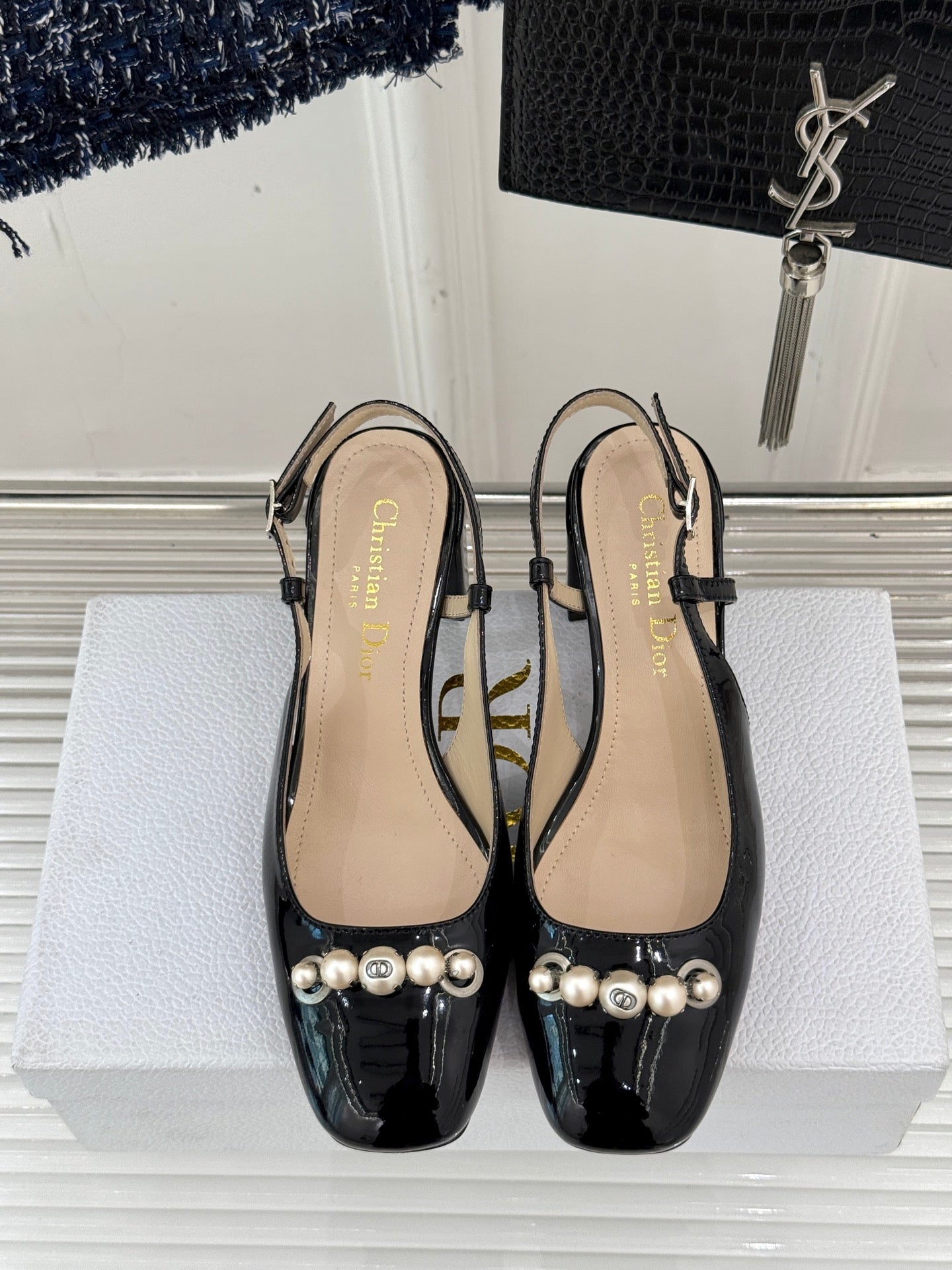 CD Pearl Slingback Pump 1825032402