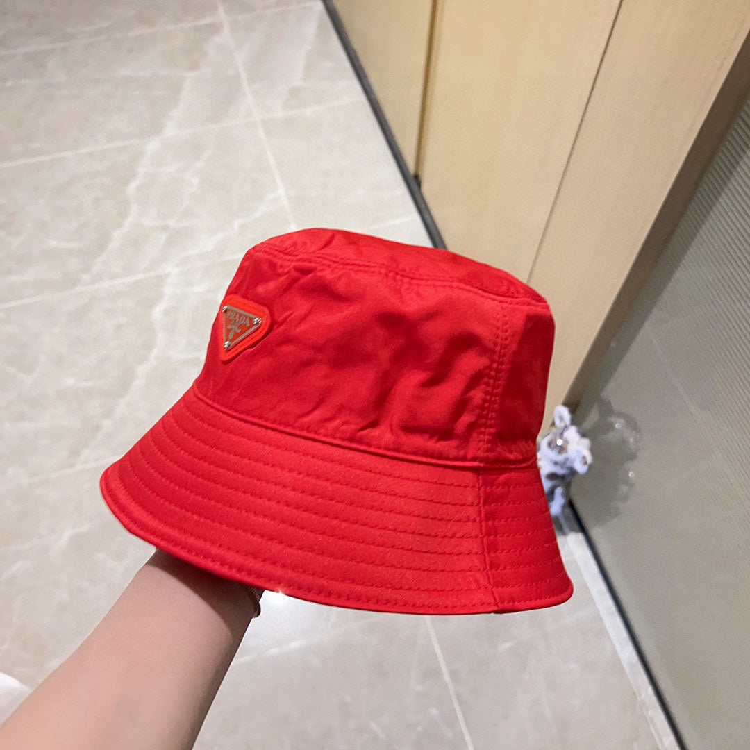 P bucket hat XC1823092706