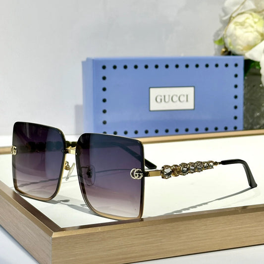 Fashionable Sunglasses 1925022401