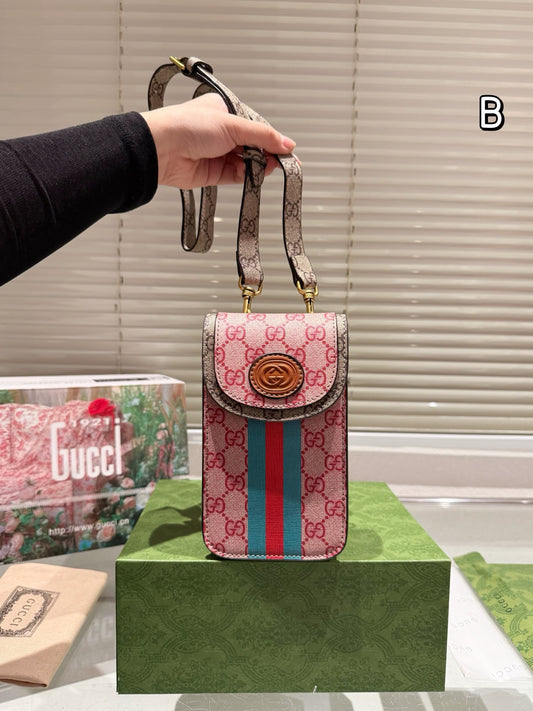 GG Ophidia phone bag 1825040111