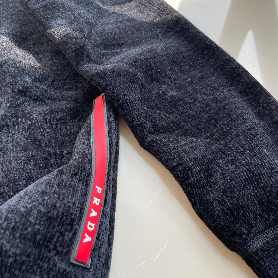 PR Unisex sweater (plush) 1824091017