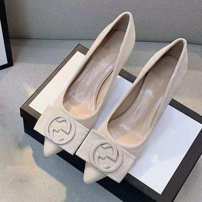 Fashion and versatile casual commuting high heels 1023120720