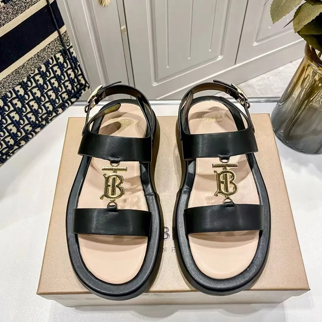 New thick-soled versatile sandals 1025041112