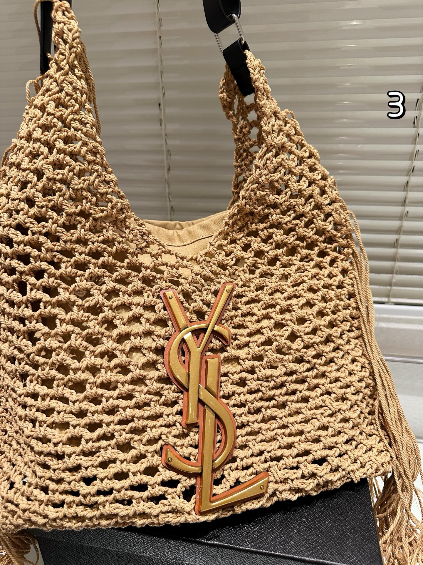 YSL Woven tote 1825040811