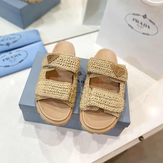 New Fashion Classic Versatile Braided Sandals 1024040909