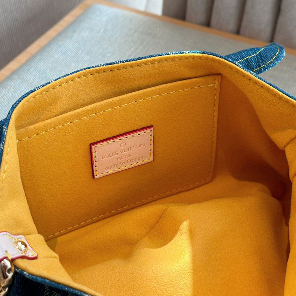 Fashion New Leather Messenger Bag  PD1023071403