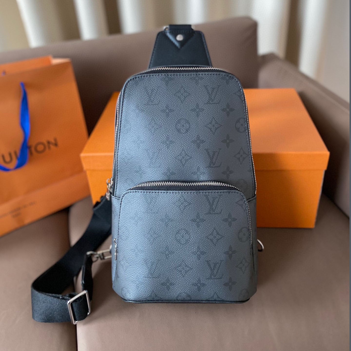 L New Men's Chest Bag XC24092727