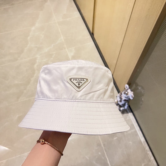 P bucket hat XC1823092706