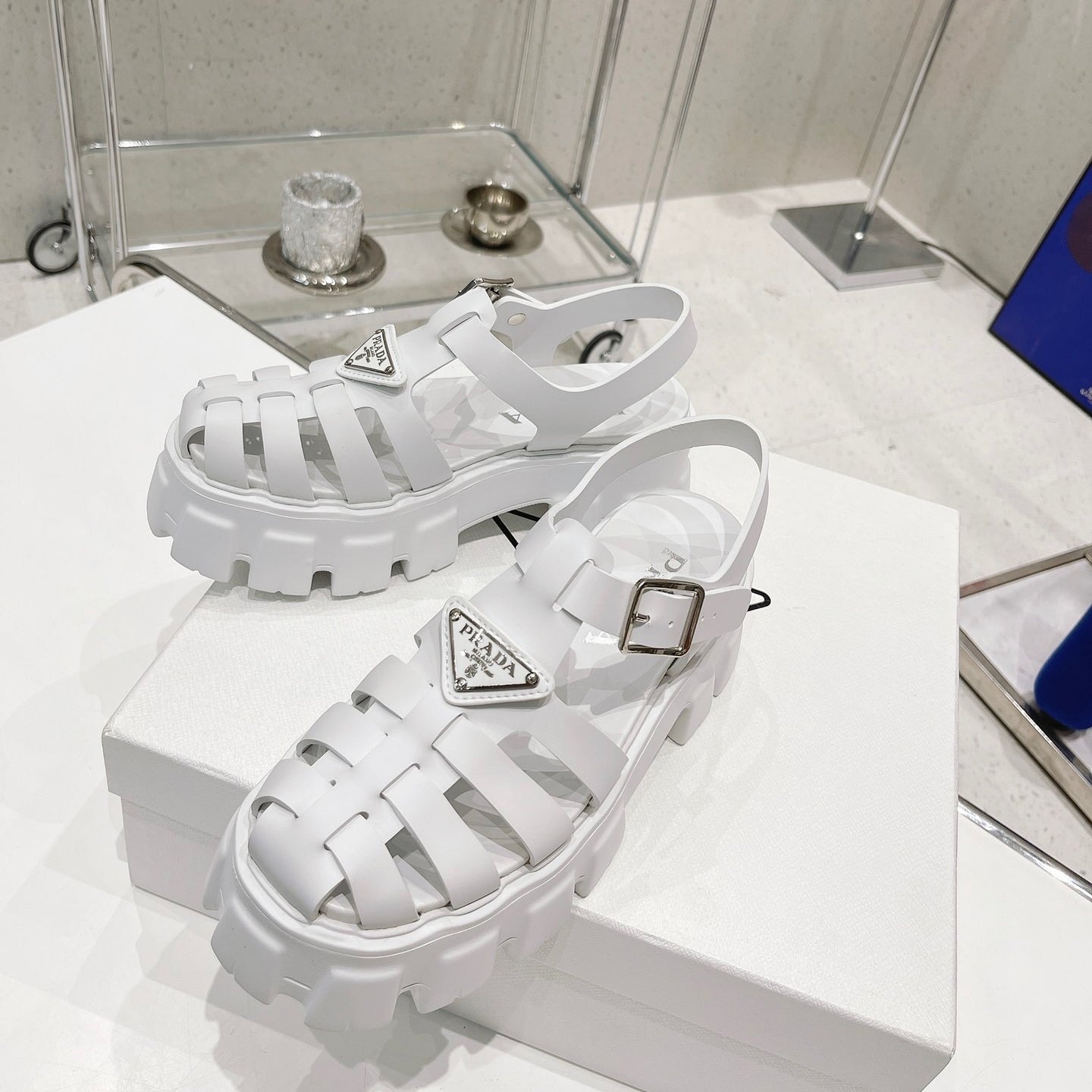 P luxury leather sandals XC0723081601