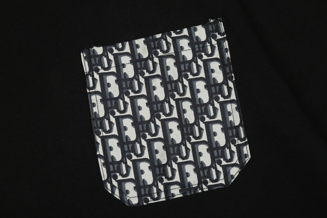 CD Unisex T-shirt 1825020612