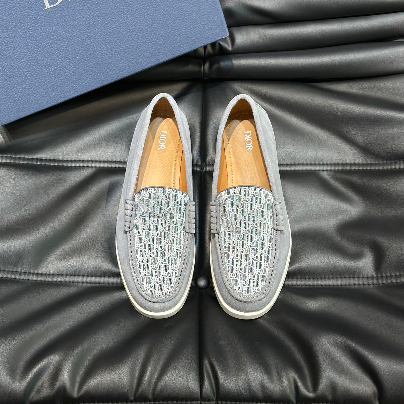 Classic printed canvas embellished men's casual loafers 1824042201