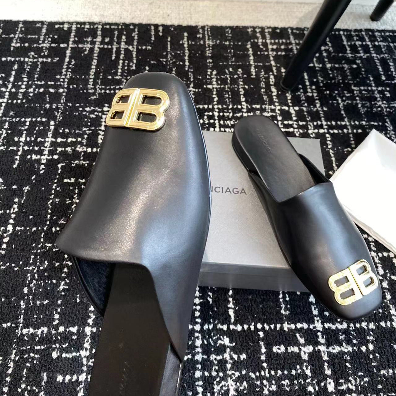 BB slippers 1824090902