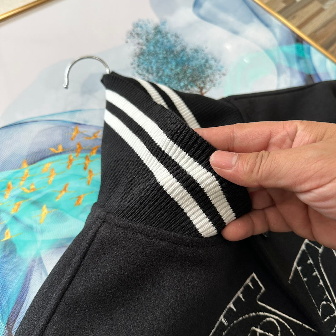 Embroidered leather sleeve baseball jacket XC0823102608