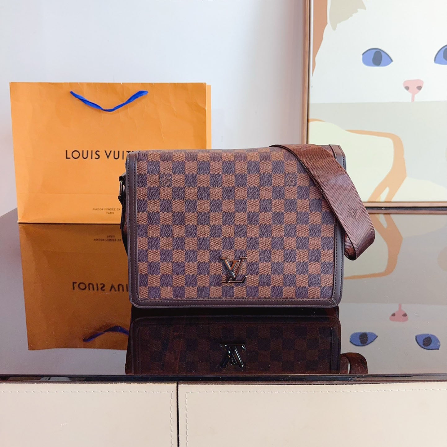 L 24 Limited Edition New MESSENGER Men's Bag XC24092701