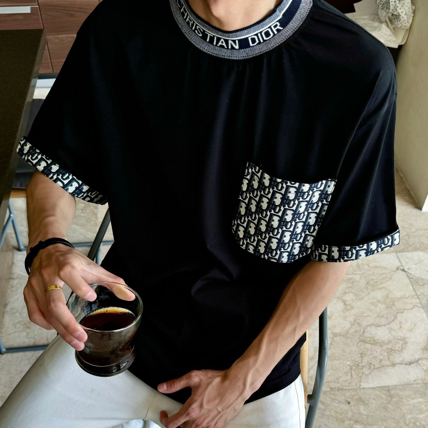 CD Unisex T-shirt 1825020612