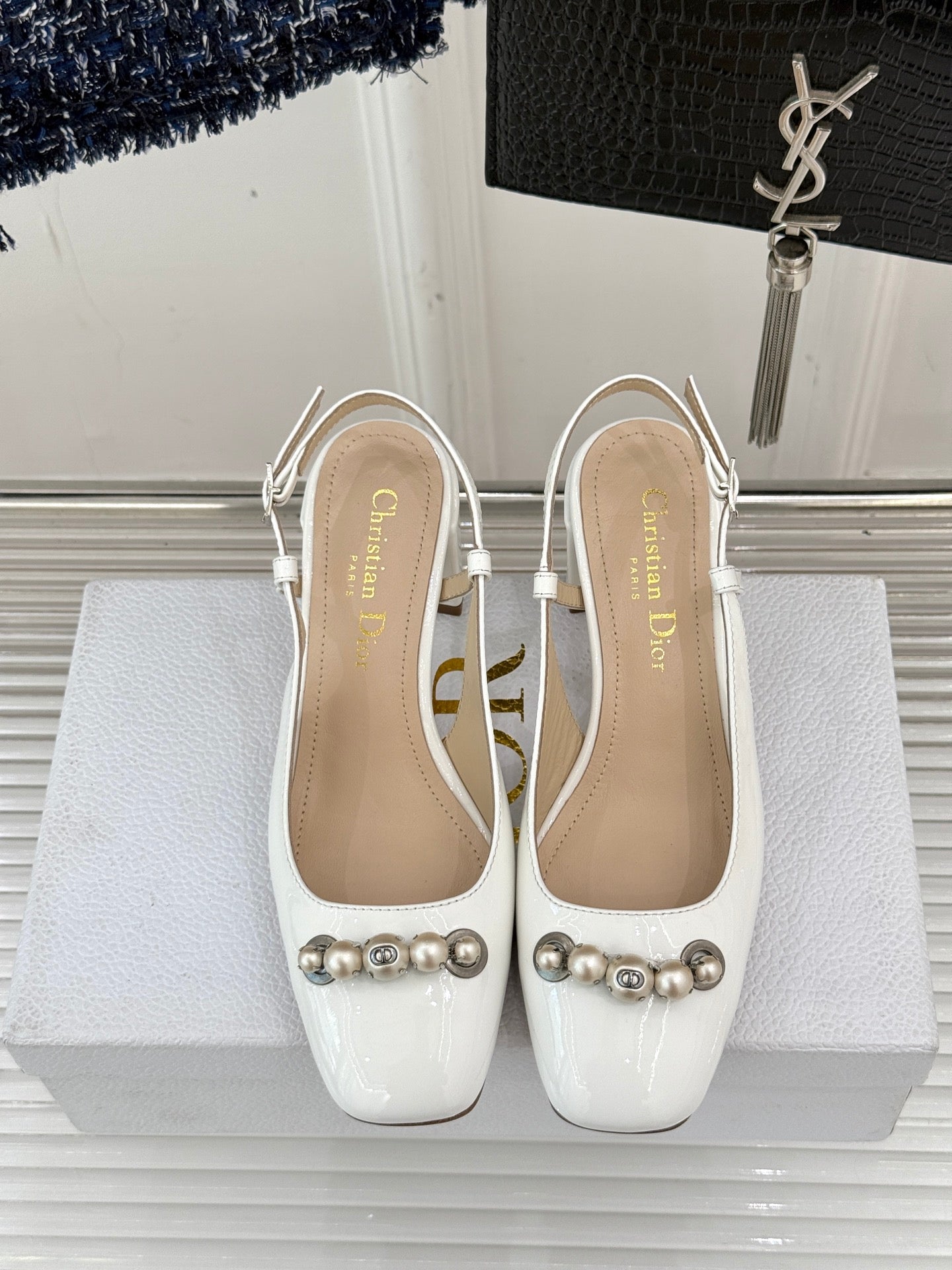 CD Pearl Slingback Pump 1825032402