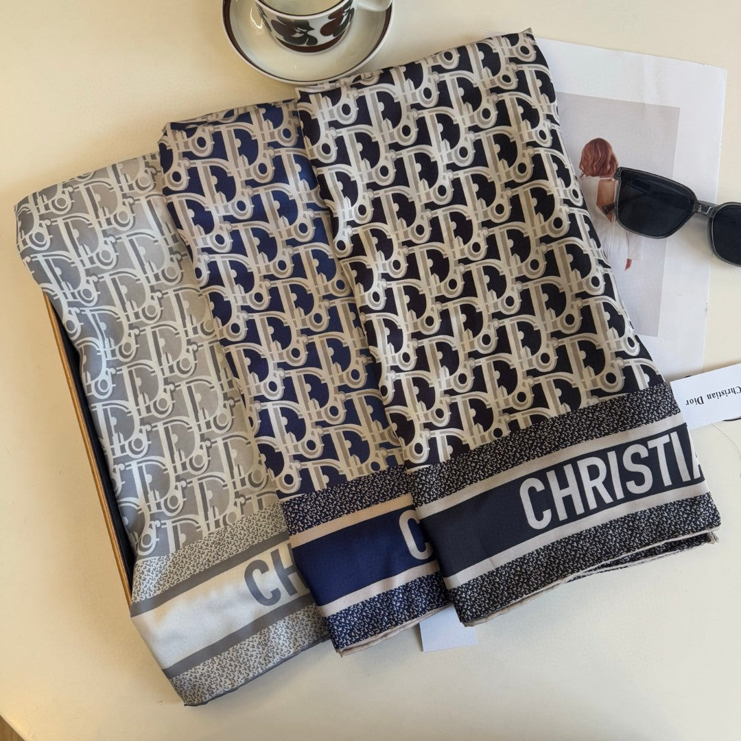 CD Silk scarf 1825022702