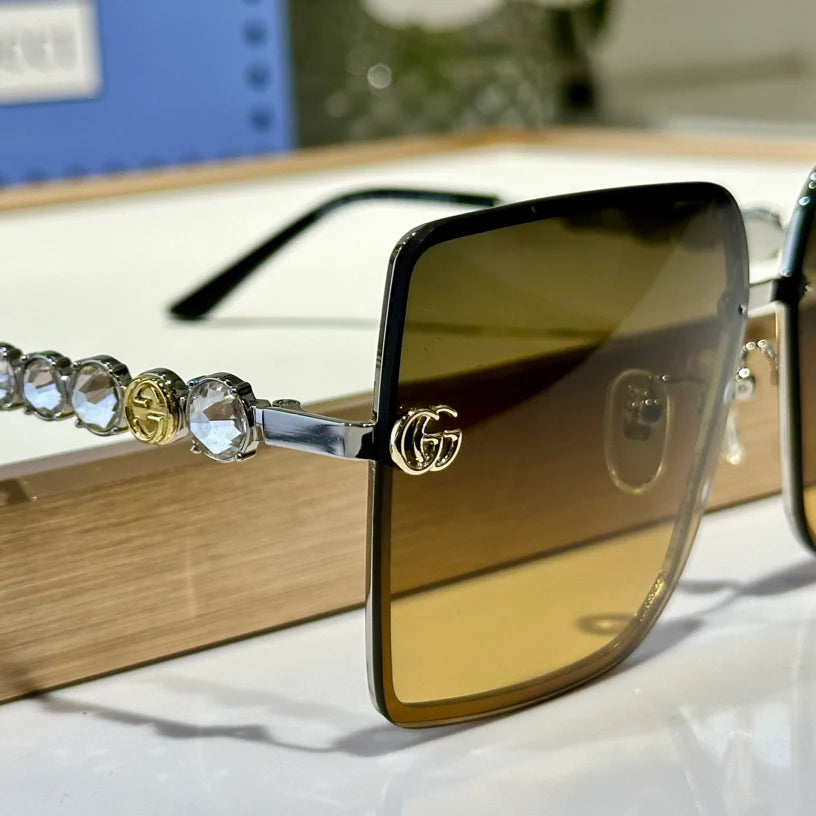 Fashionable Sunglasses 1925022401