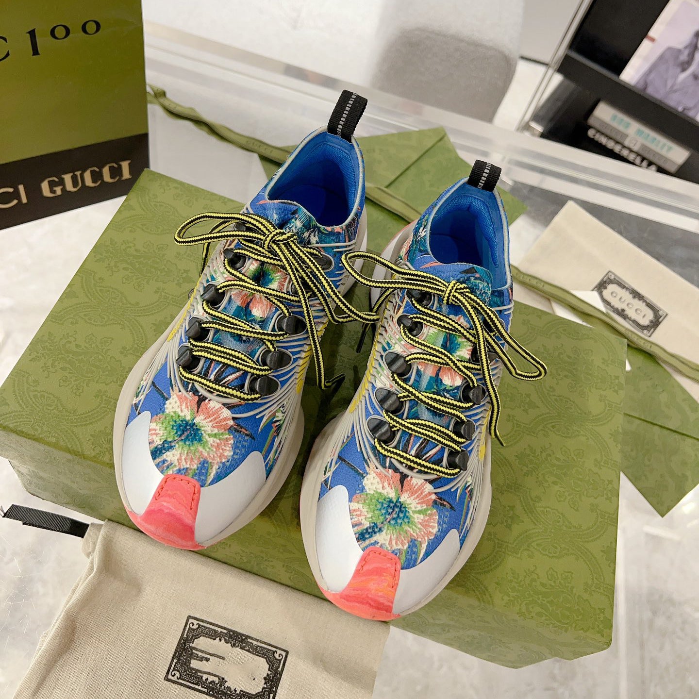 G fashion patterned rubber sole sneakers XC0723110316