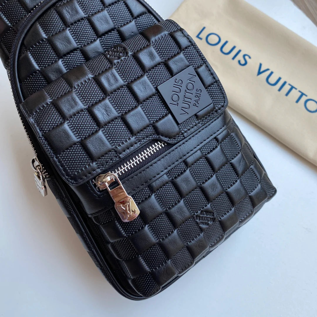 High end chest bag 1024101027