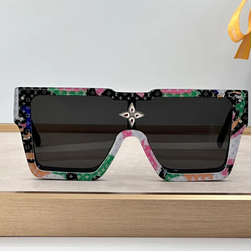 Fashion and high-quality sunglasses 1024051712