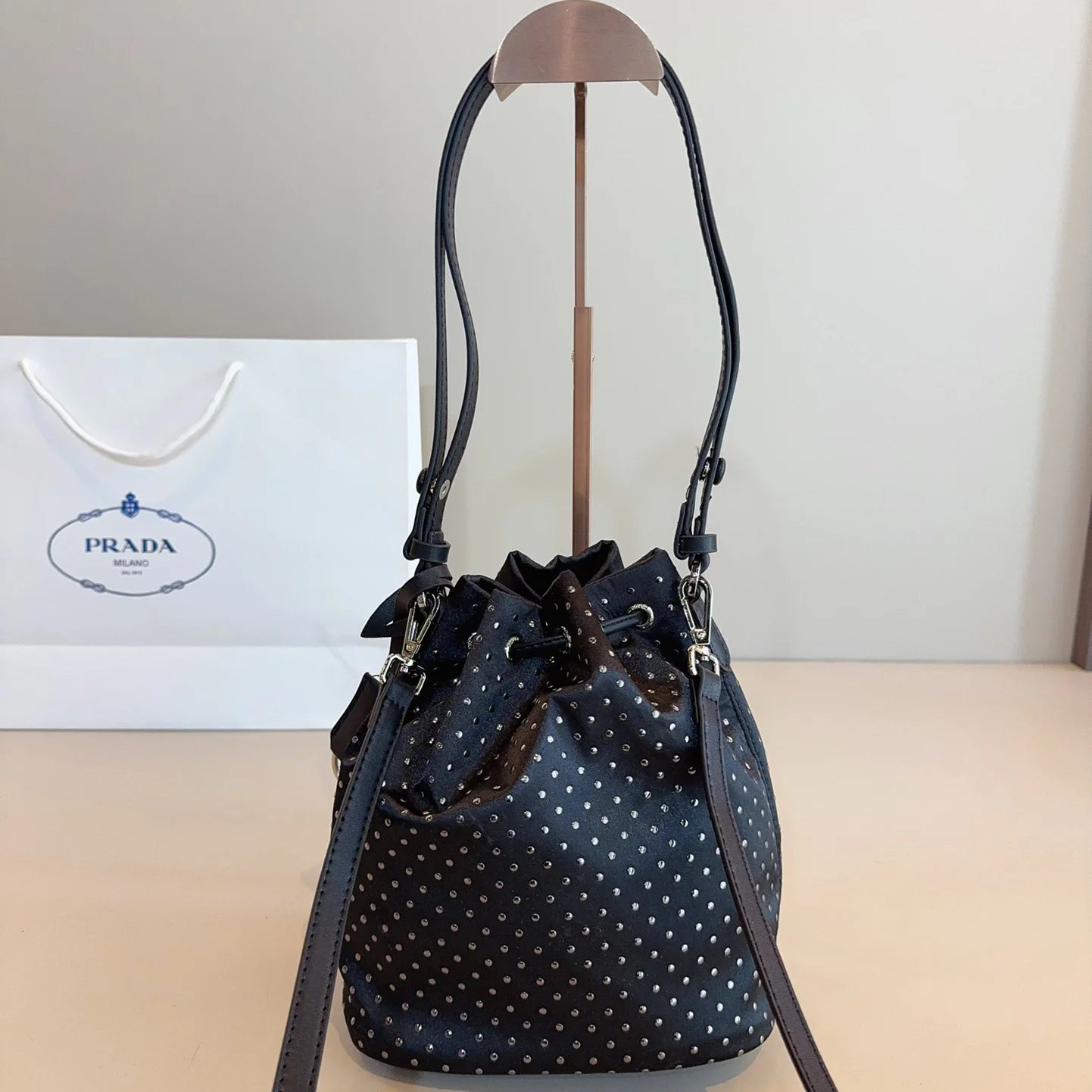 New fashion bucket shoulder bag 1025021003