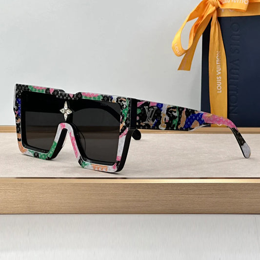 Fashion and high-quality sunglasses 1024051712