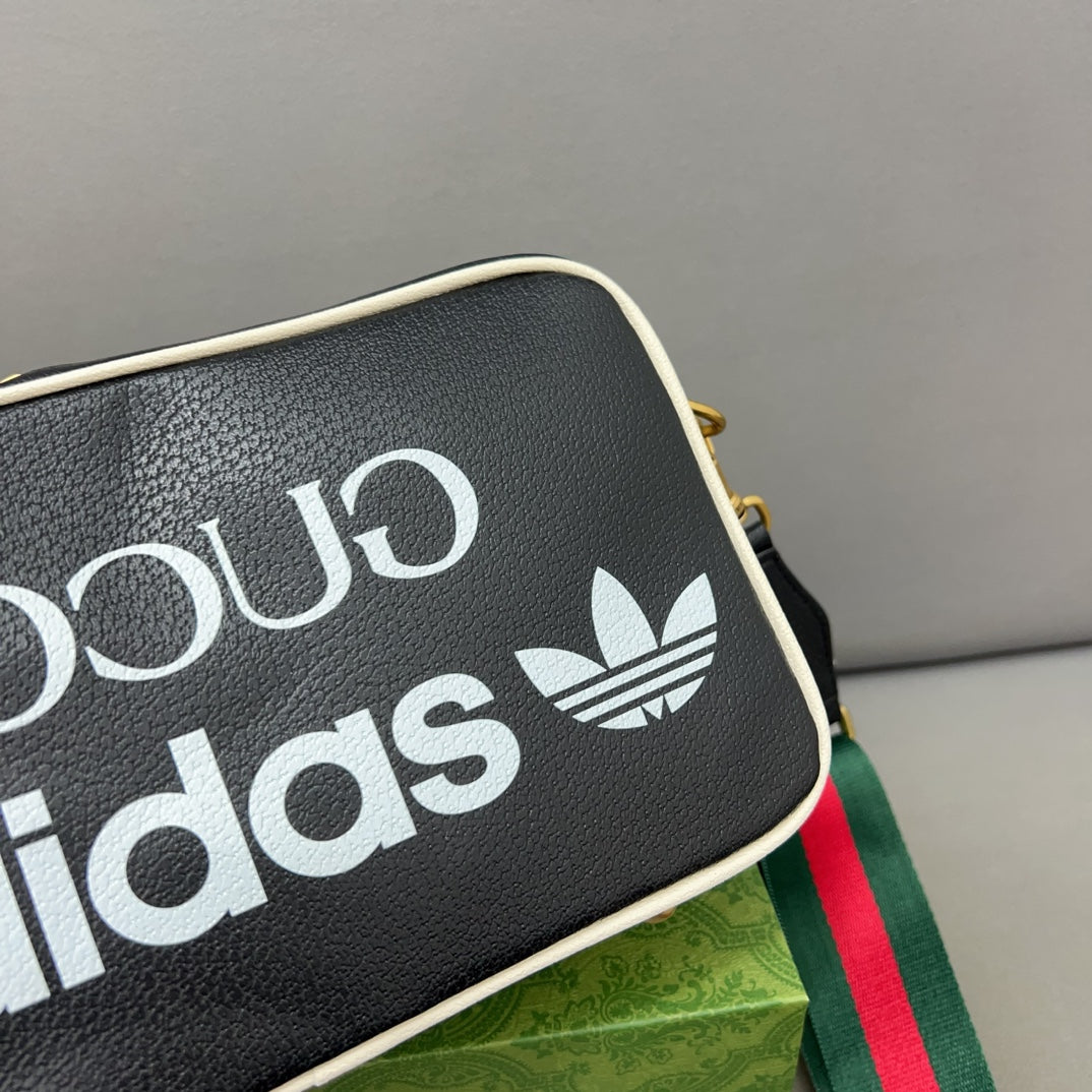 Co-branded camera bag crossbody bag 1824042106