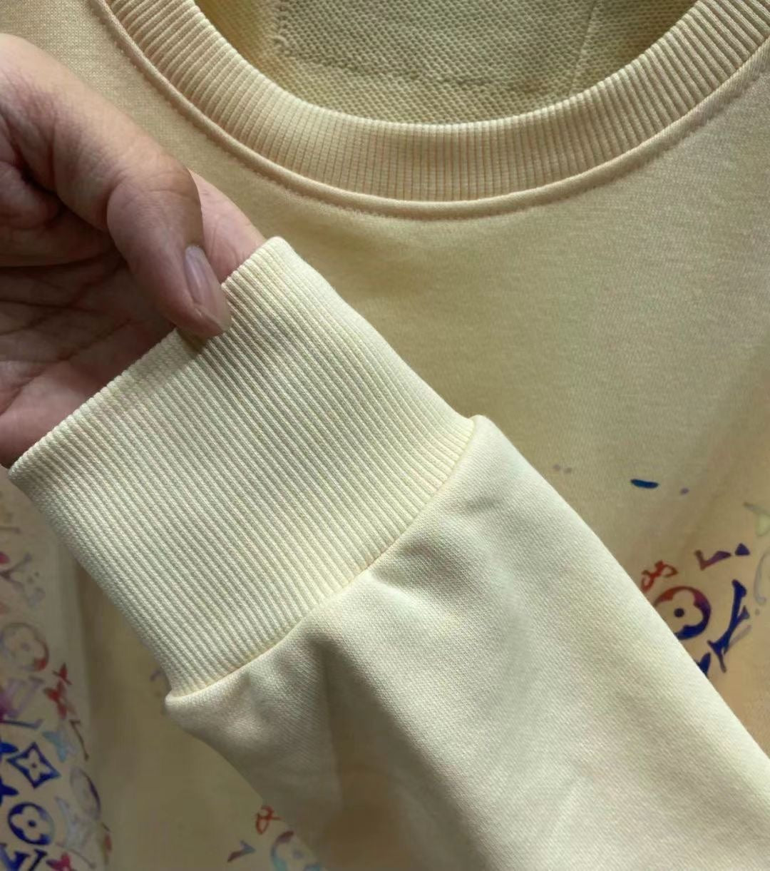 Sketch full of hollow letters long-sleeved round neck sweatshirt XC0823091815