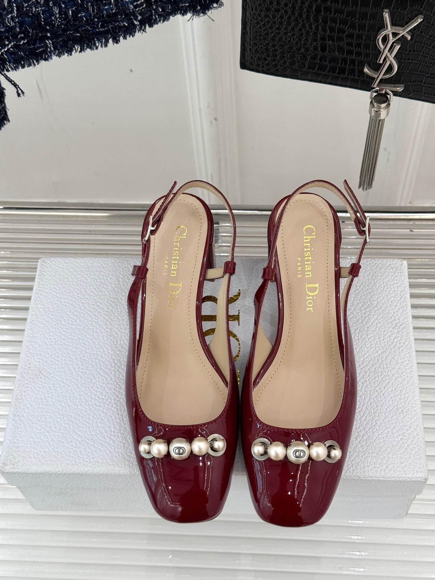 CD Pearl Slingback Pump 1825032402