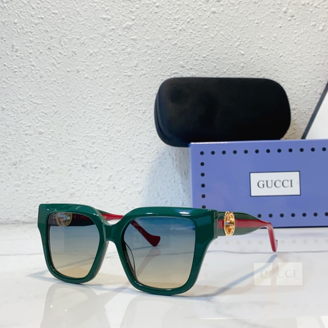 G Unisex Sunglasses 1824073101