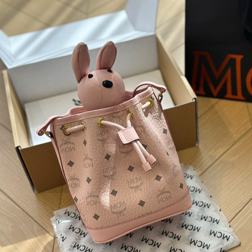 MCM new bucket bag (with rabbit accessories) XC24092433