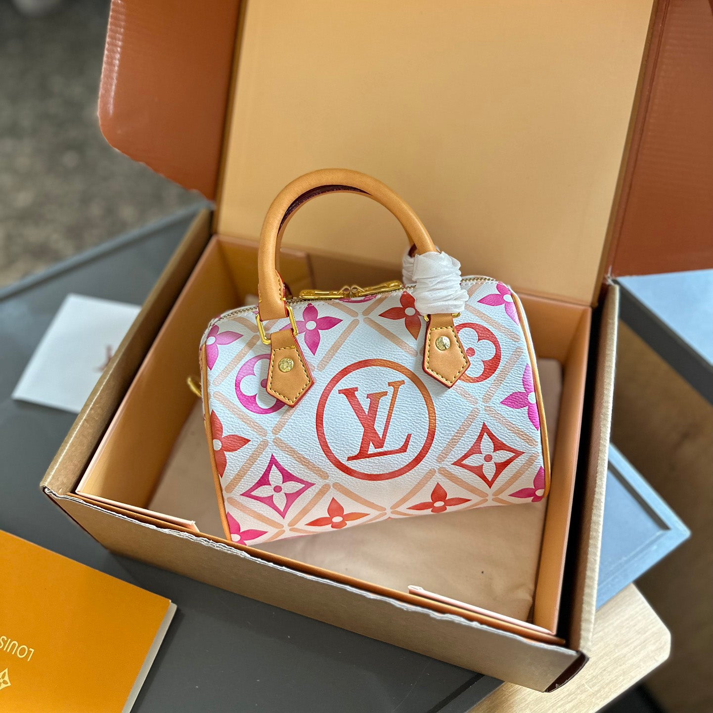 L speedy pillow bag 1824061804