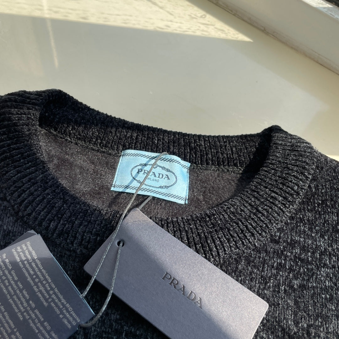 PR Unisex sweater (plush) 1824091017