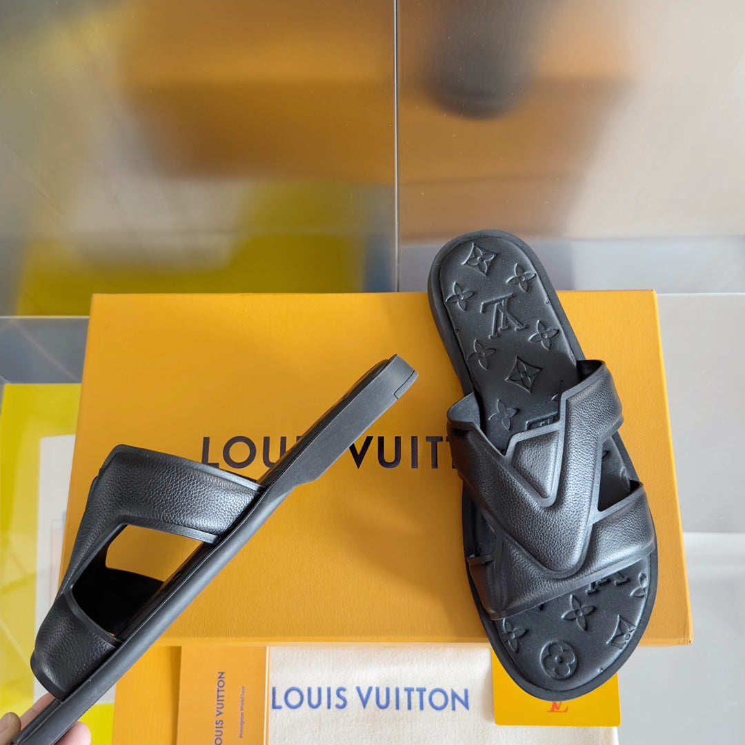 LV OASIS Slippers 1824100907