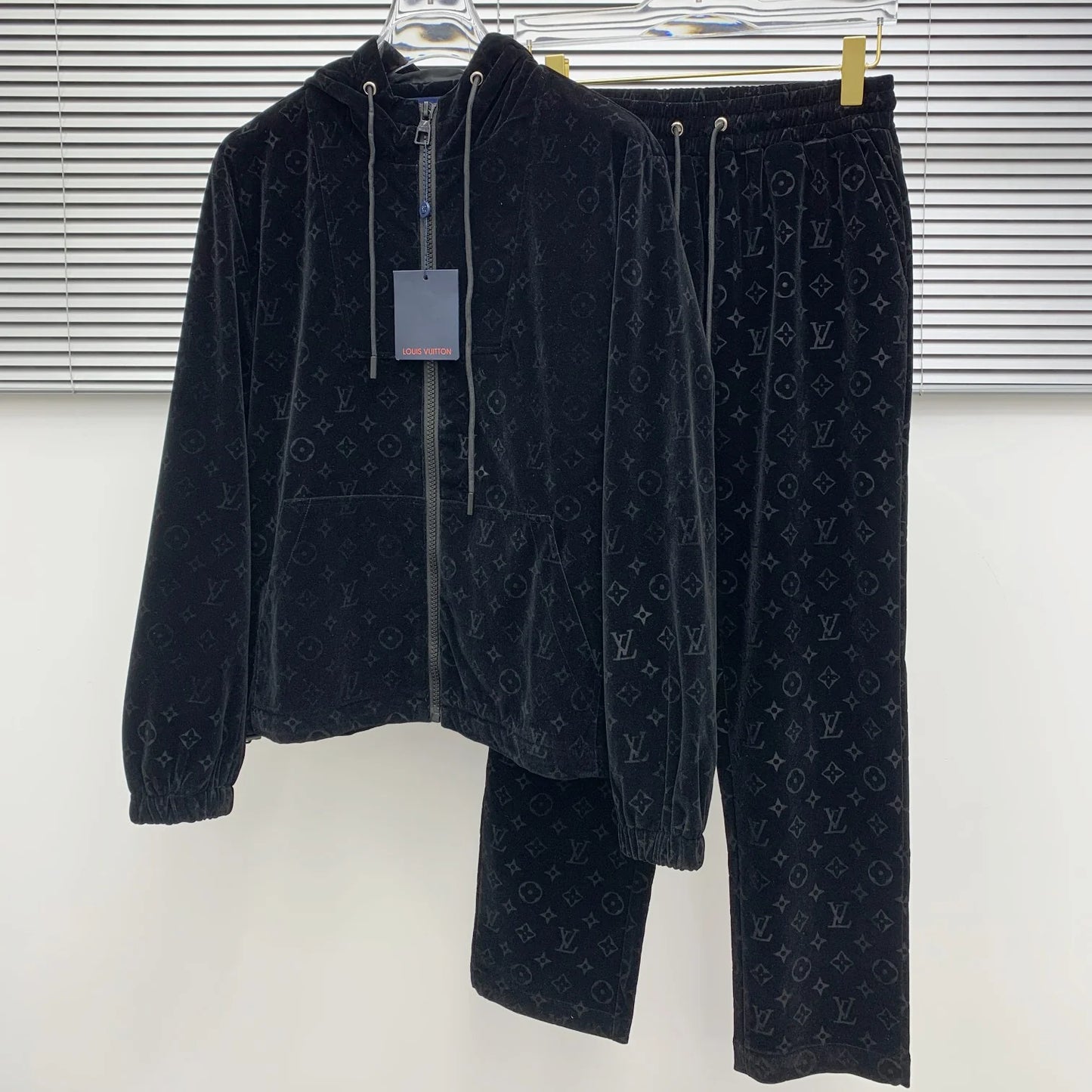 New suede zip hooded casual suit 1024121817